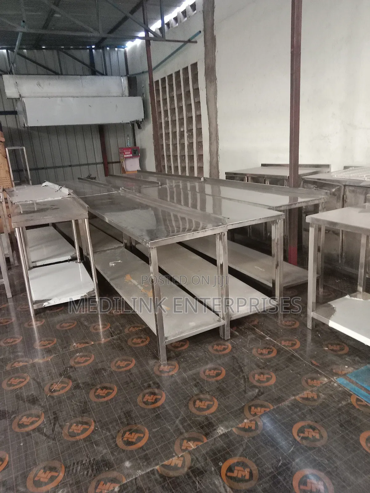 Stainless Working Tables 6*2ft Kitchen