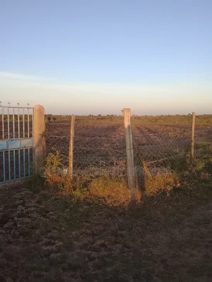 Distress Sale – Prime Fertile 10-Acre Farming, Enkirigiri, Kajiado