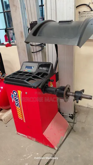 Slightly Used Wheel Balancer Machine Good Working Condition.