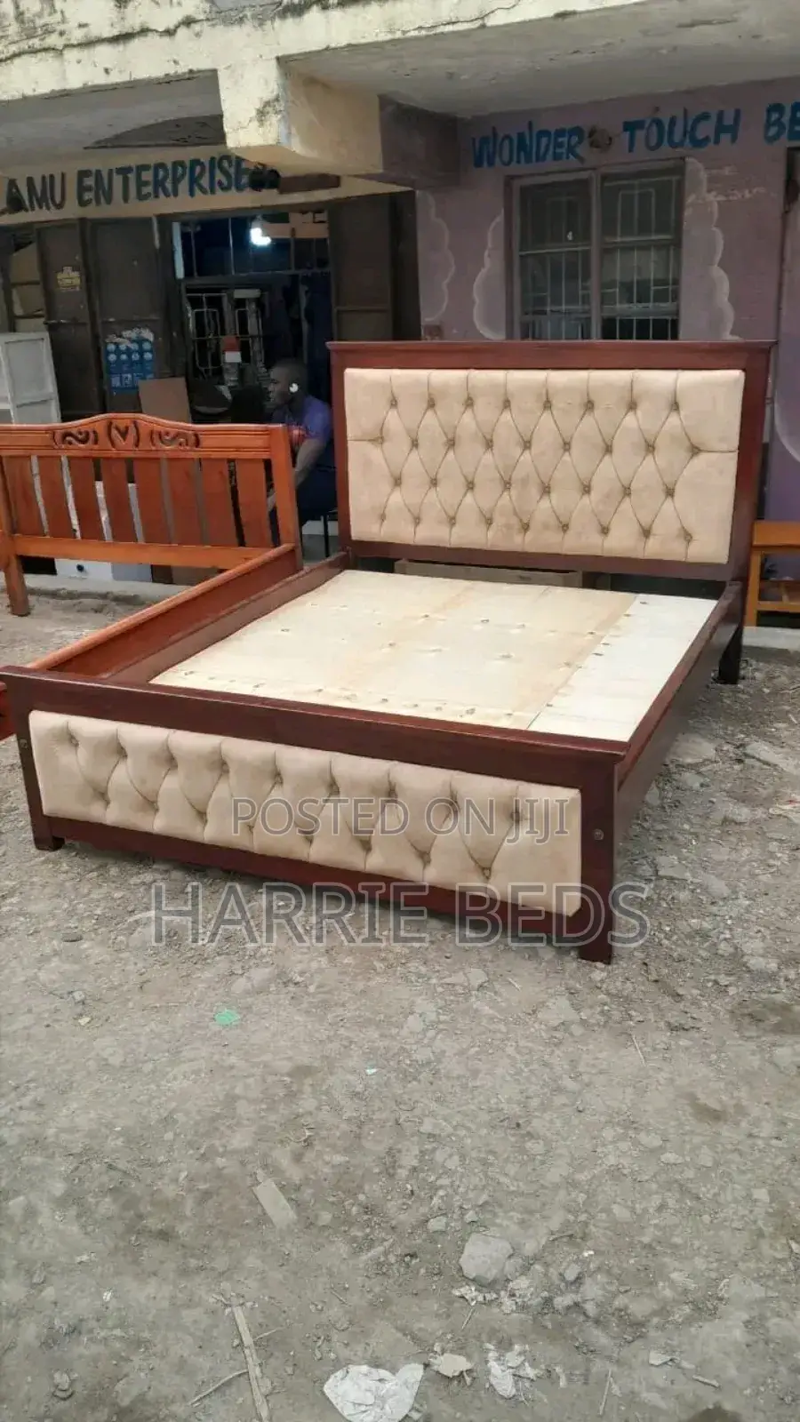 Chocolate Modern Cheasterlised Mocket Bed