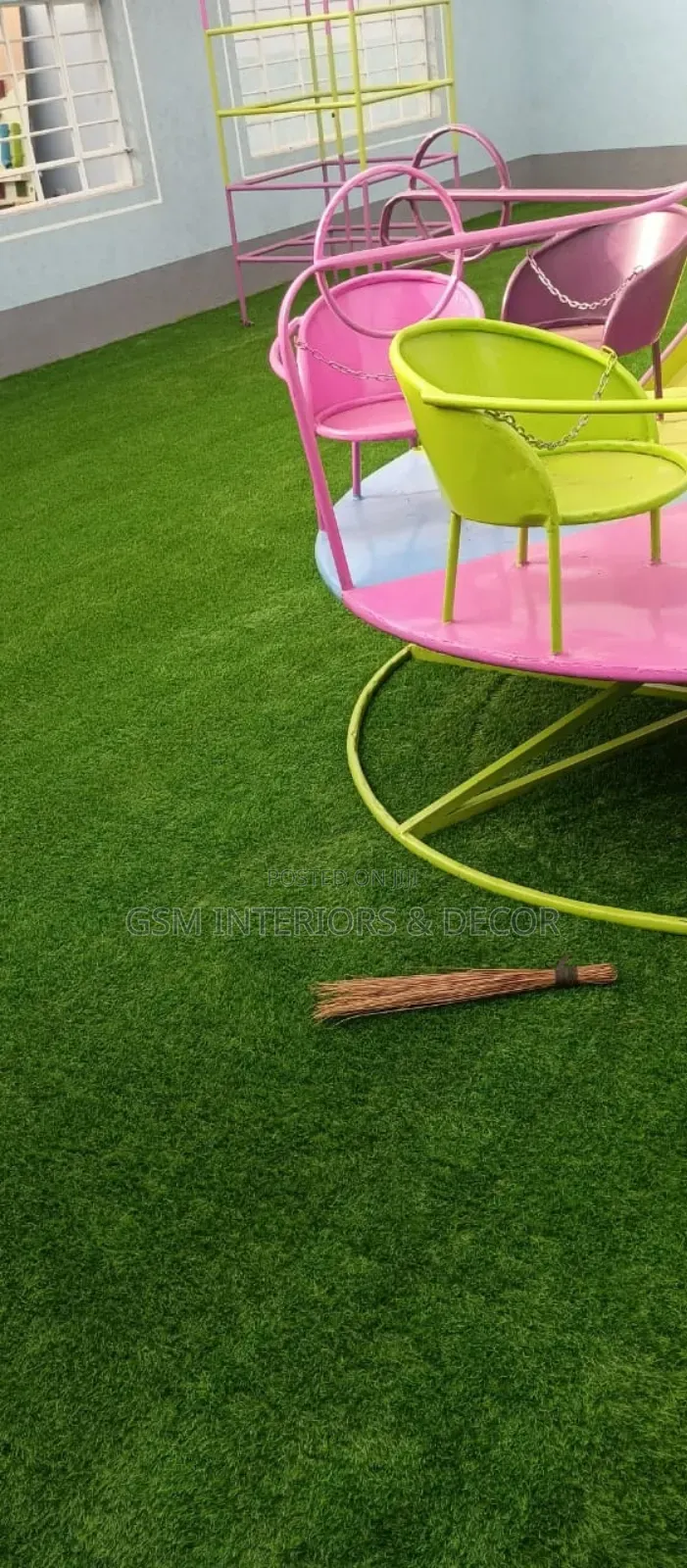Artificial Green Grass Carpets for Badminton Games