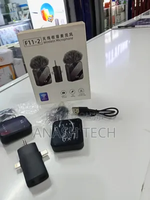 Recording Microphone Lavalier Lapel Microphone 3-1. Camera Mic