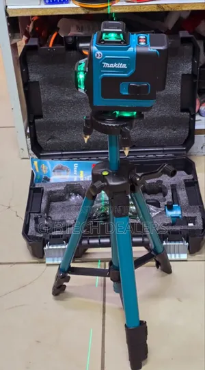 Makita Laser Level 16 Lines With Stand
