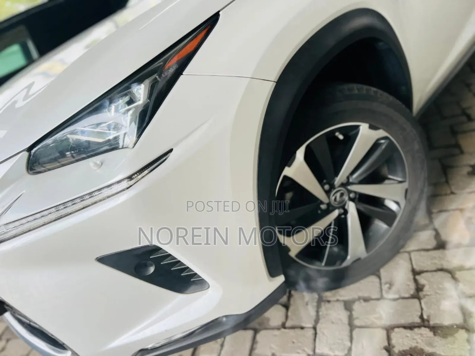 Lexus NX 2018 Pearl