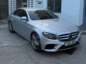 Mercedes-Benz E200 2017 Silver