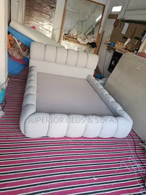 5x6 White Puffy Cloud Upholstered Bed