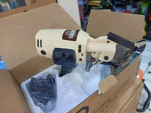 Cloth Cutting Machine