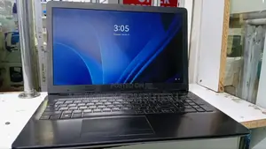 Laptop HP 250 G7 8GB Intel Core I5 HDD+SSD 128GB