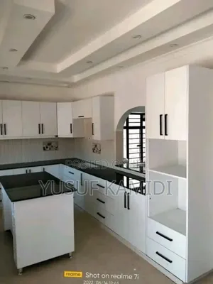 Kitchen Cabinets and Fittings