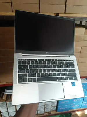 New Laptop HP EliteBook 840 G8 16GB Intel Core I7 SSD 512GB
