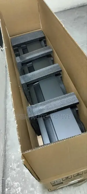 Roller Shutter Hilux Revo Rocco