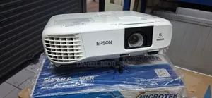 Epson Projector Eb-u05