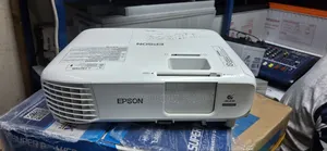 Epson Projector Eb-u05