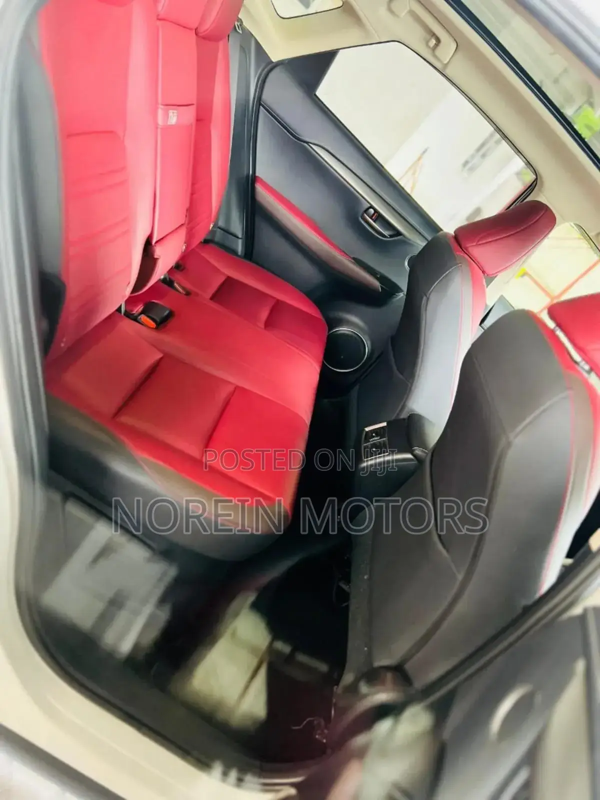 Lexus NX 2018 Pearl
