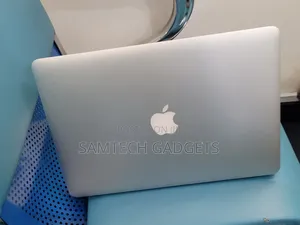 Laptop Apple MacBook Air 2017 8GB Intel Core I5 SSD 256GB