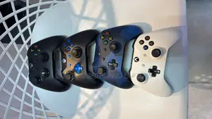 Xbox One Ex Uk Pad (Coloured )