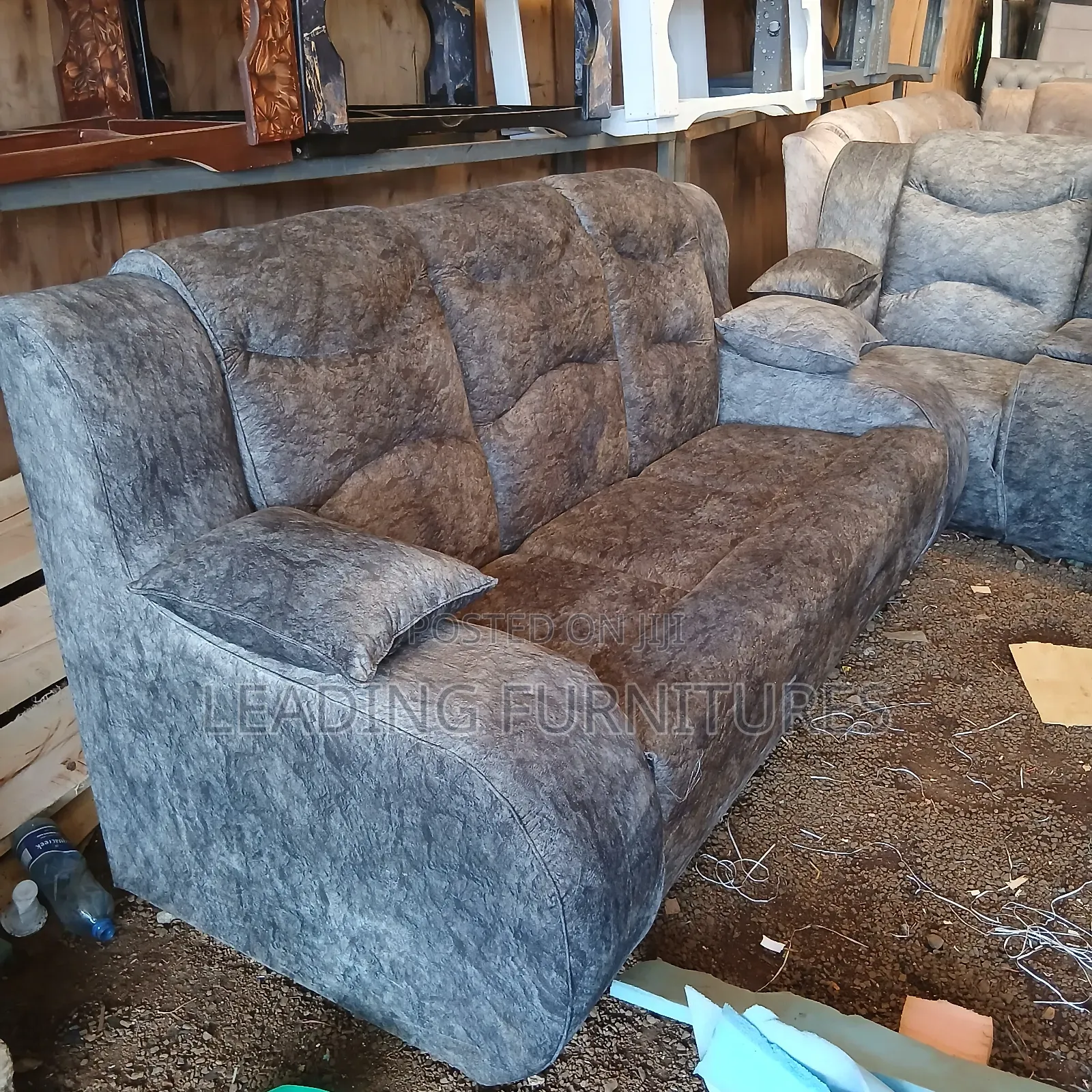 3seater Gray Semi