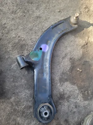 Nissan Tiida Lower Arm Control