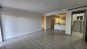 3bdrm Apartment in NkaiMurunya for rent