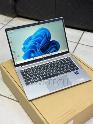 Laptop HP EliteBook 830 G8 32GB Intel Core i7 SSD 512GB
