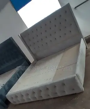 Hotel-Style Luxury Chester Bed5by6