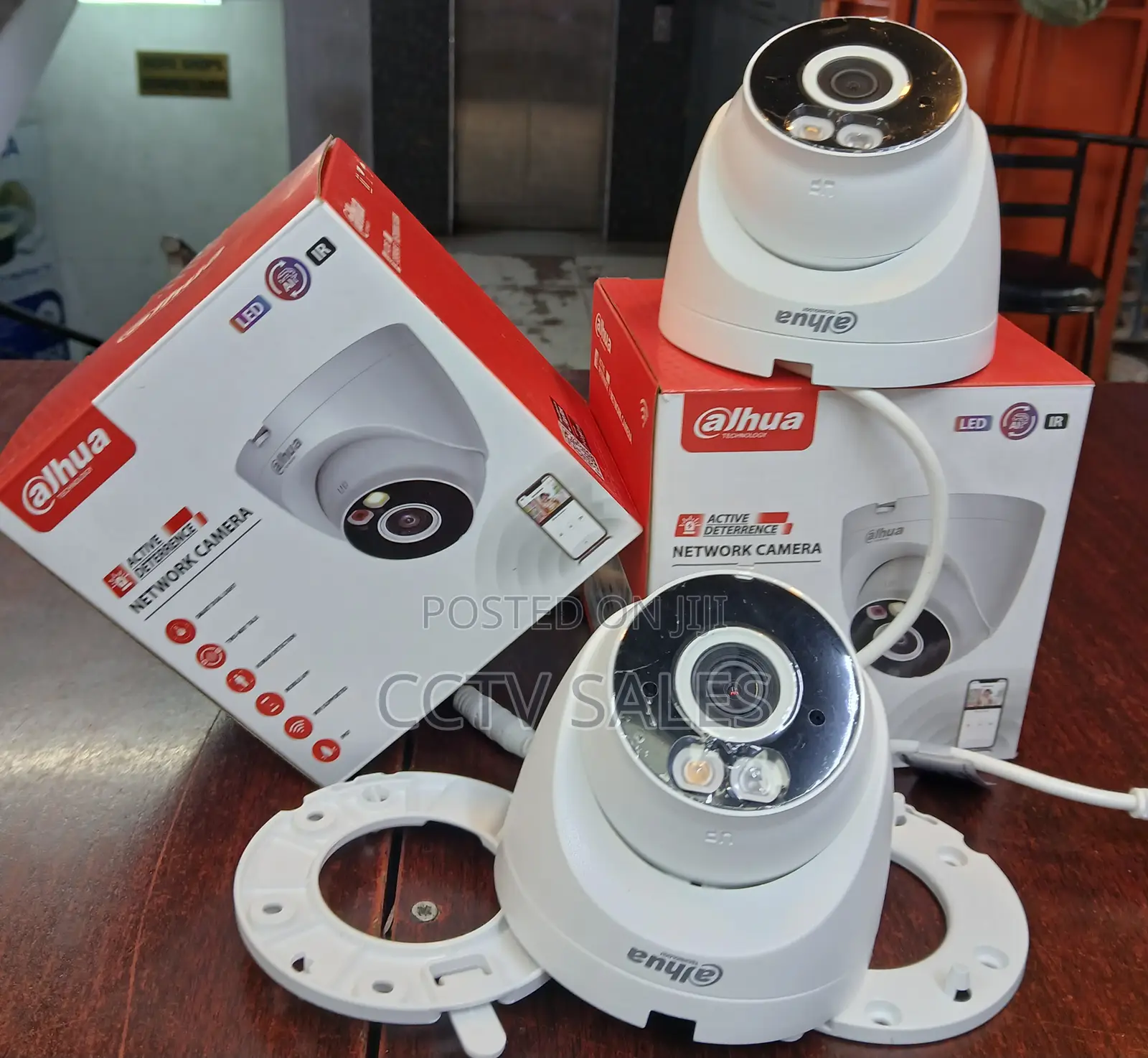 Ip67 Dahua 4mp Wi-Fi Turret Dome Network Camera