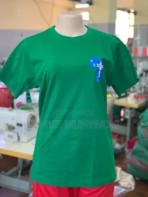 Branded Round Neck Tshirts Good Quality