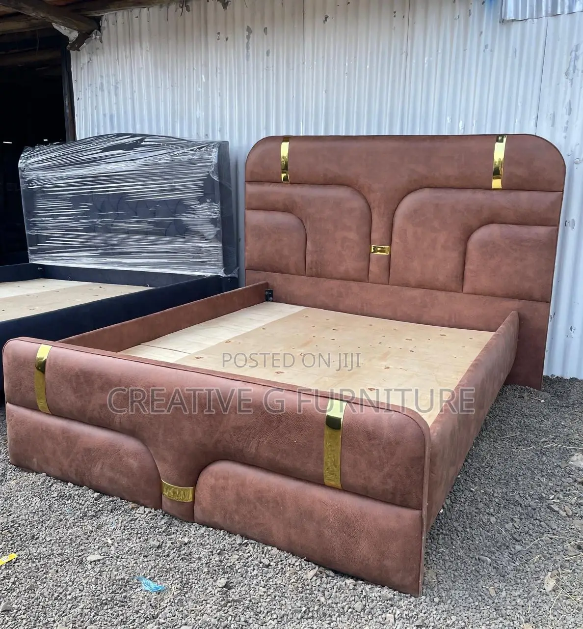 Contemporary Padded 5by6 Bed