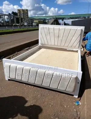Clumsy Mocket Bed 5 by 6
