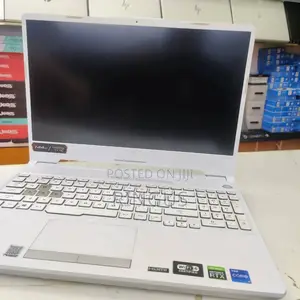 New Laptop Asus TUF Dash F15 16GB Intel Core I7 SSD 512GB