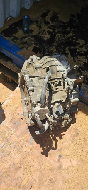 2az Toyota Vanguard Gearbox Ex Japan