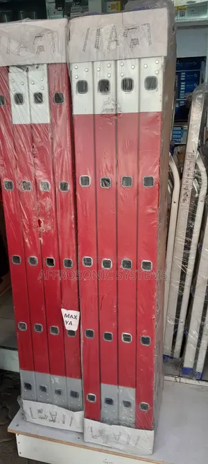 20ft Fibreglass Ladder (4 By5, Red)