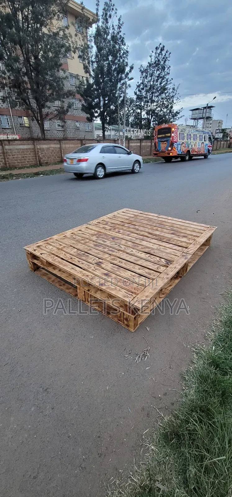 Simple 5×6 Pallet Bed – Simple Modern Bed Frame.Mkm
