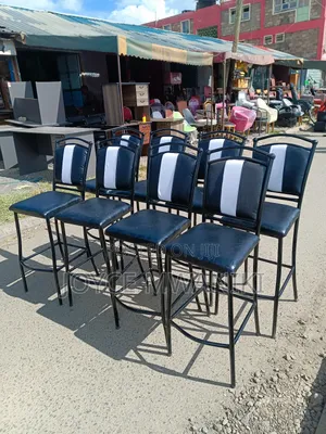 High Bar or Counter Chairs, Black and White 