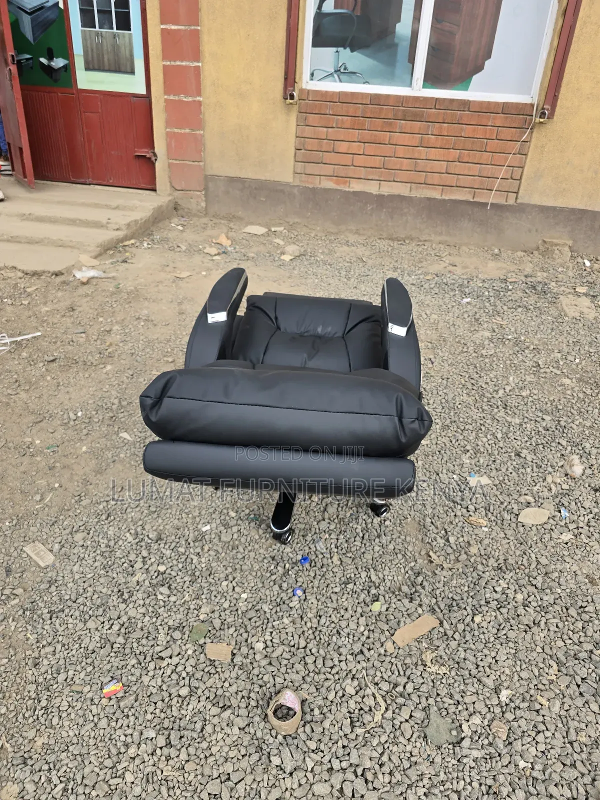Manager’S Leather Recliner Chair