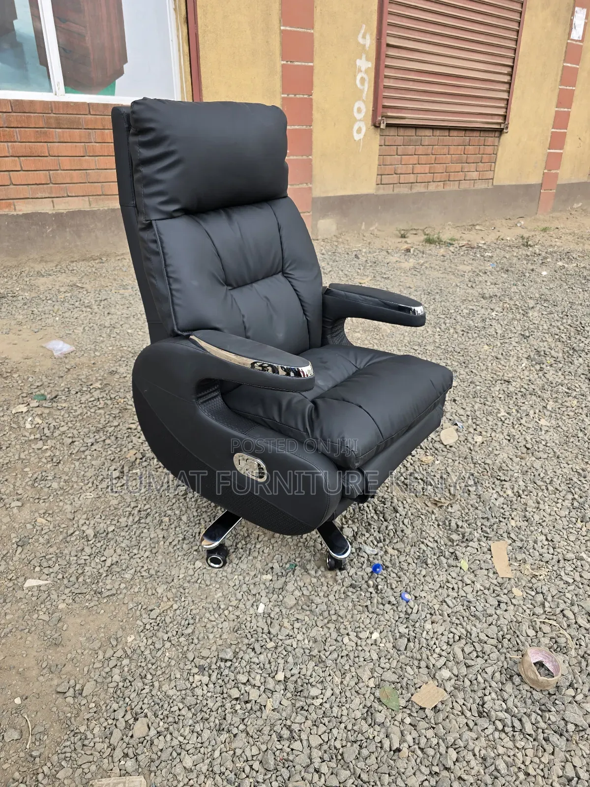 Manager’S Leather Recliner Chair