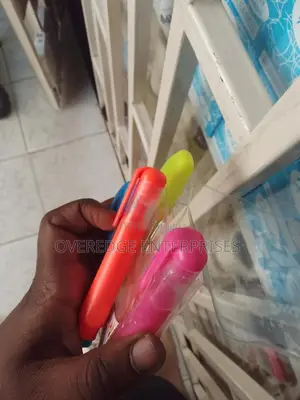 High Quality 4pcs Highlighters