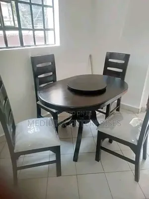4-Seater Wooden Metallic Sets