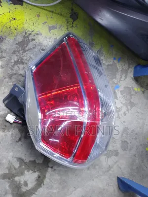 Ex Japan Nissan X-Trail Nt 32 Taillight Available