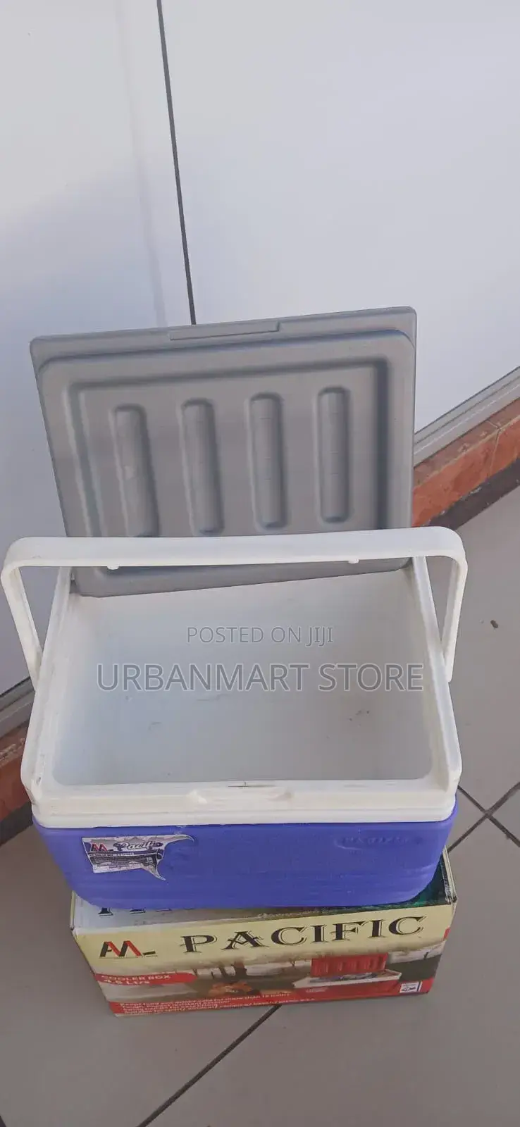 Cooler Box: Pacific 4.5kg Cooler Box Reliable Cooling