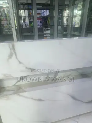 Shop Along Moi Avenue, Nairobi to Let