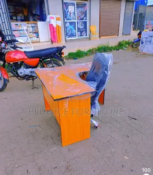Lshape Office Desk and Leather Chair