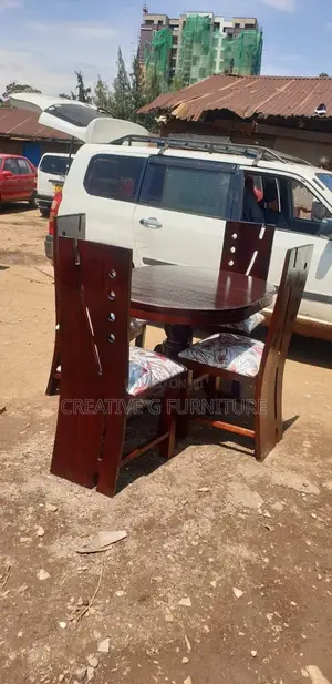 High-End First-Class Dining Table*
