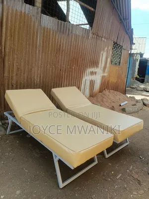 Sun Bed or Swimming Pool Bed 