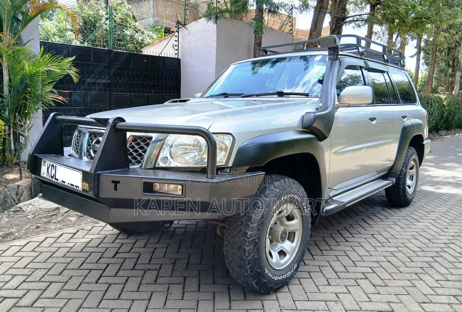 Nissan Patrol 2010 Silver