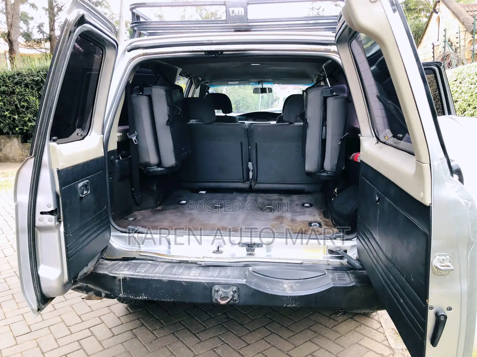 Nissan Patrol 2010 Silver