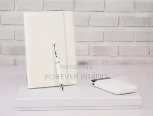 White Corporate Giftset