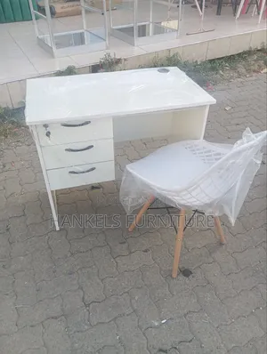 White Office Desk Mesh Eames Chair