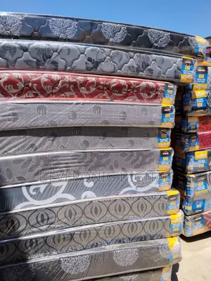 6 Inches Density Plain Mattress
31⁄2×6