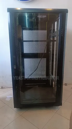 Dataline Cabinet 22u 600*600 Freestanding